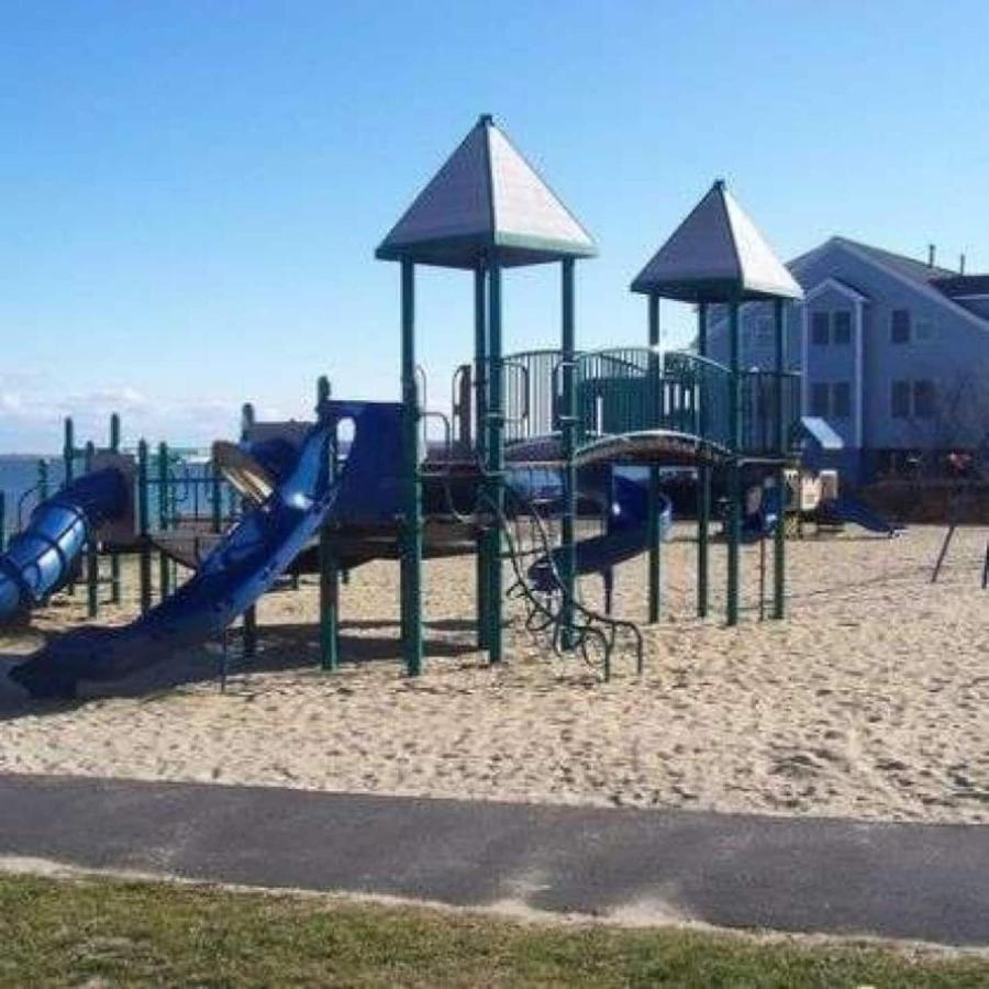 Harbourtown Suites On Plymouth Harbor Ngoại thất bức ảnh