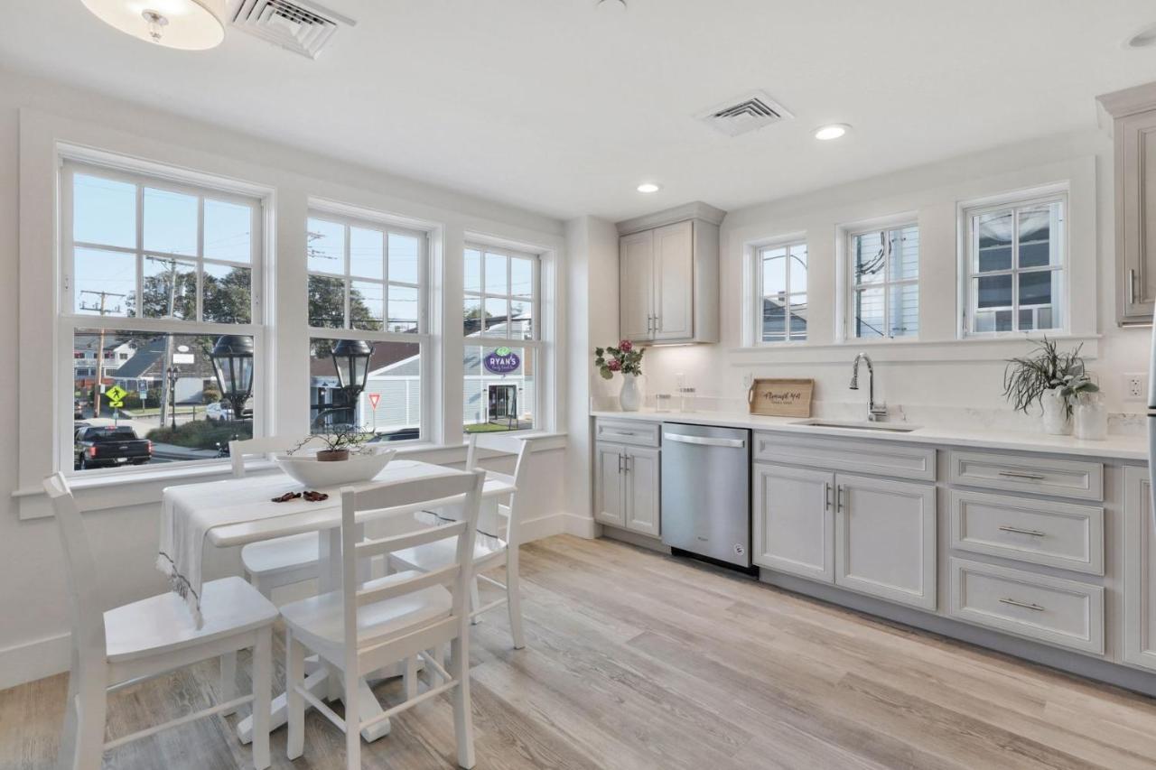 Harbourtown Suites On Plymouth Harbor Ngoại thất bức ảnh