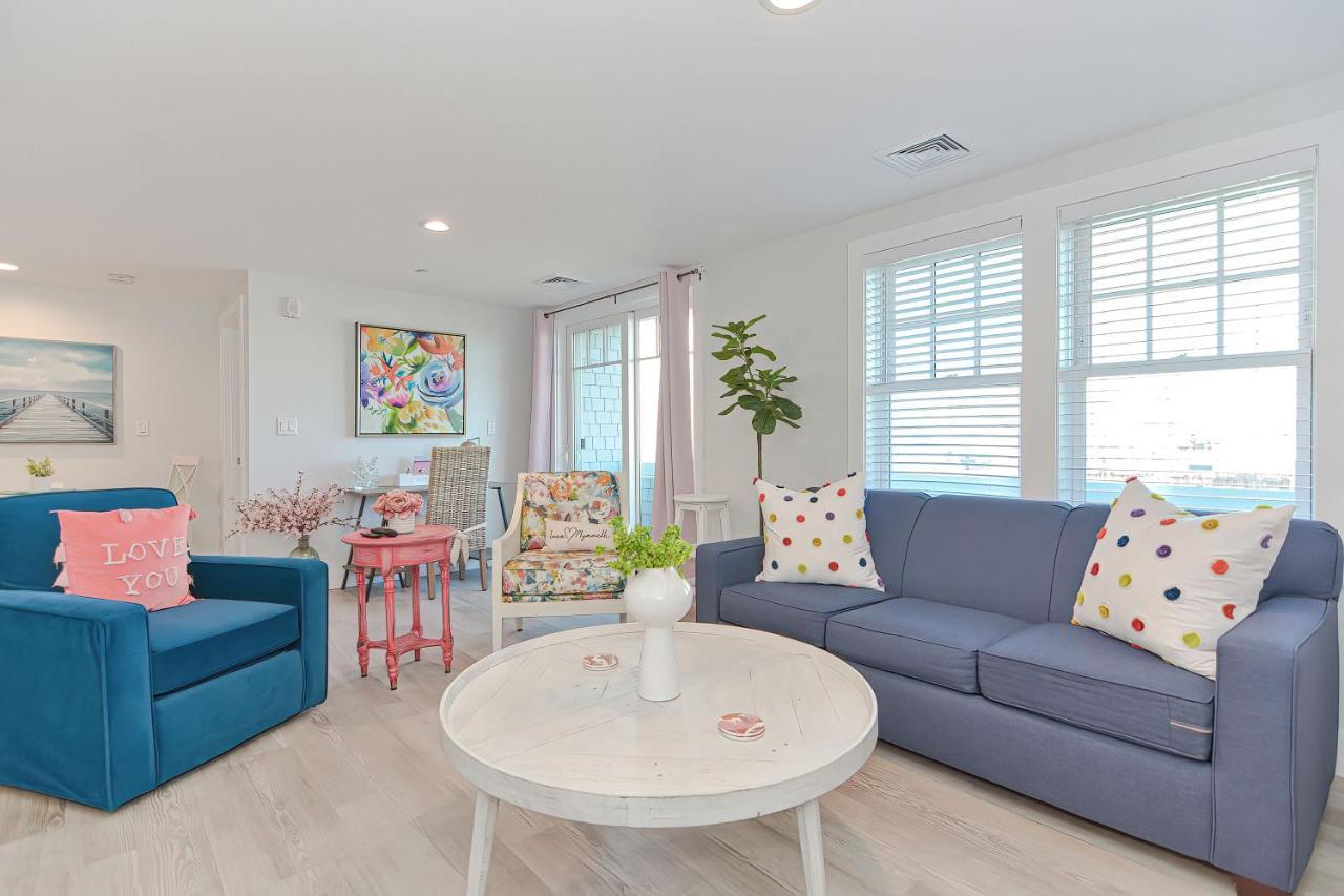 Harbourtown Suites On Plymouth Harbor Ngoại thất bức ảnh