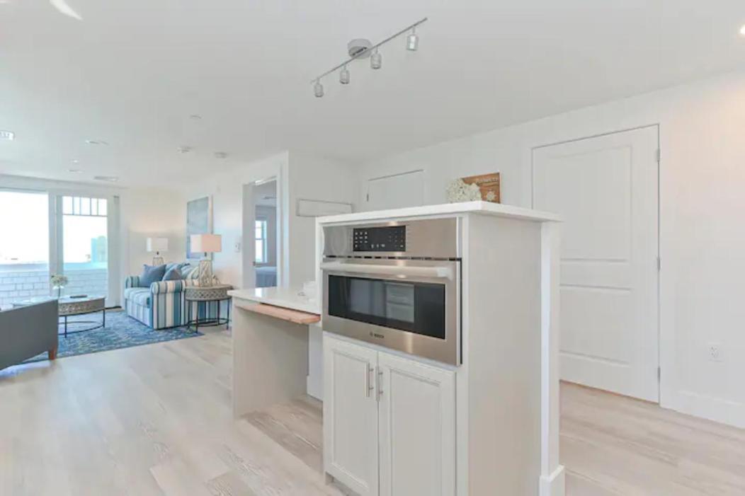 Harbourtown Suites On Plymouth Harbor Ngoại thất bức ảnh