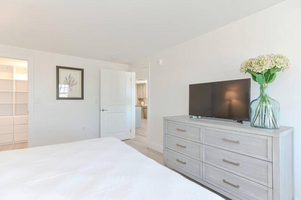 Harbourtown Suites On Plymouth Harbor Ngoại thất bức ảnh